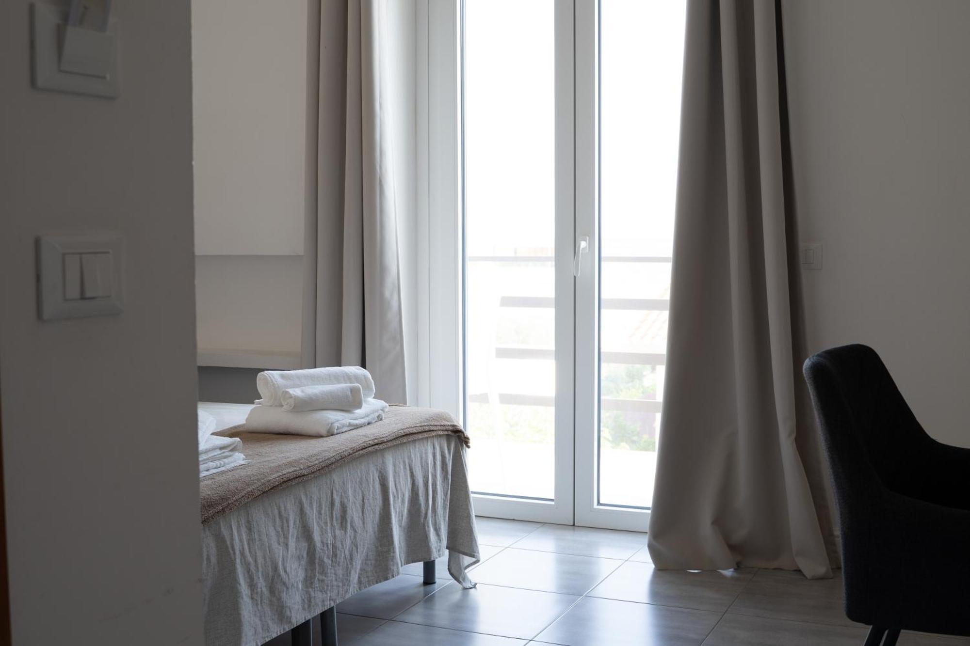 Villa Angela Suite Taranto Bagian luar foto