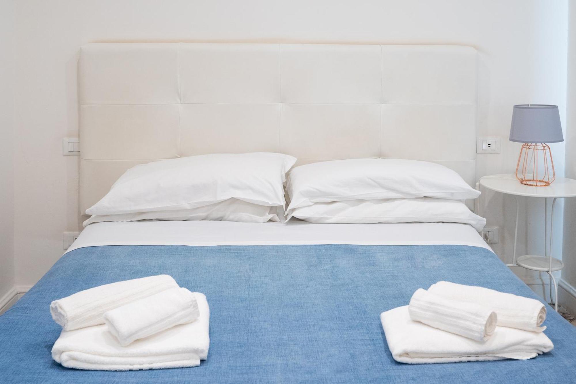 Villa Angela Suite Taranto Bagian luar foto