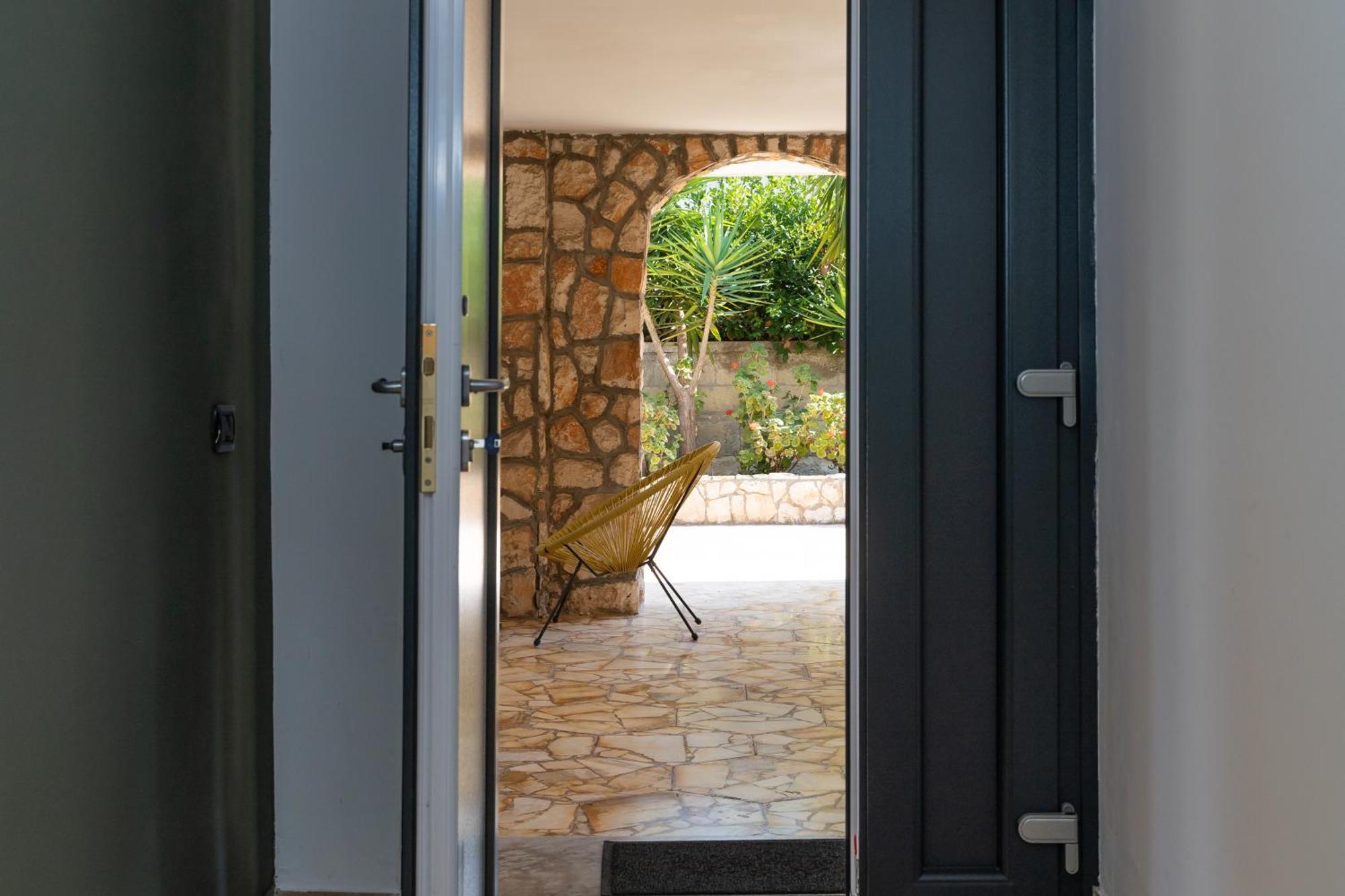 Villa Angela Suite Taranto Bagian luar foto